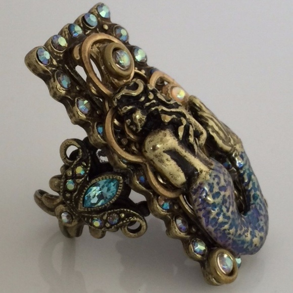 Mermaid 3D Sculptured Ring w/ Vintage Crystals - Picture 5 of 8